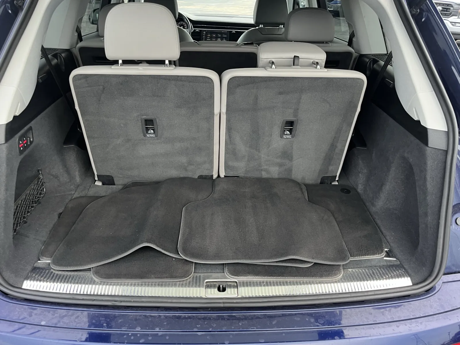 Audi Q7 photo 13