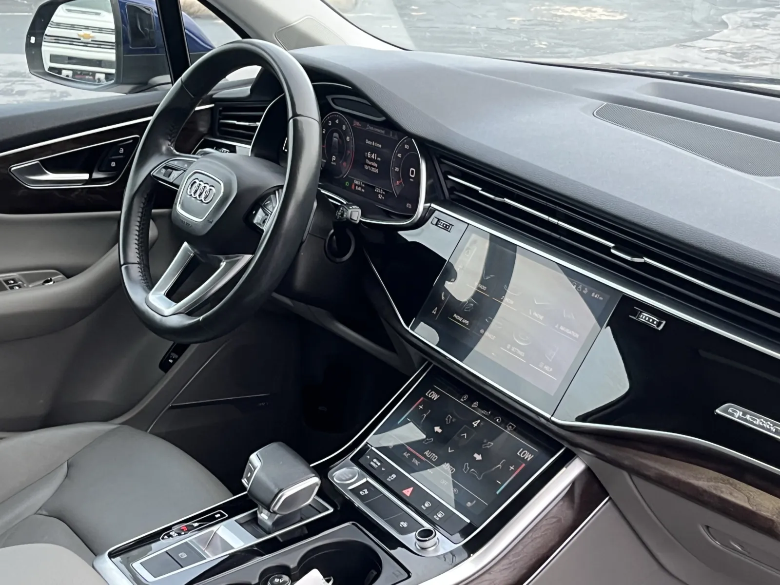 Audi Q7 photo 17