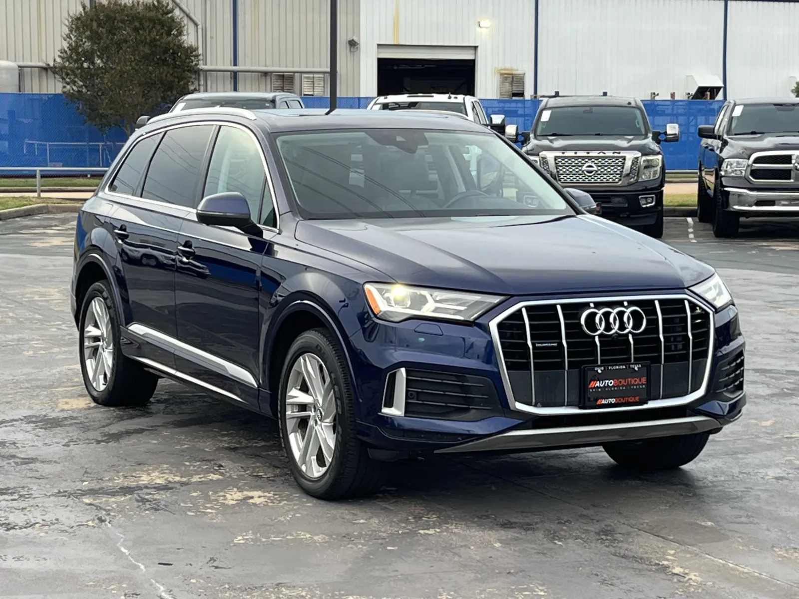 Audi Q7 photo 3