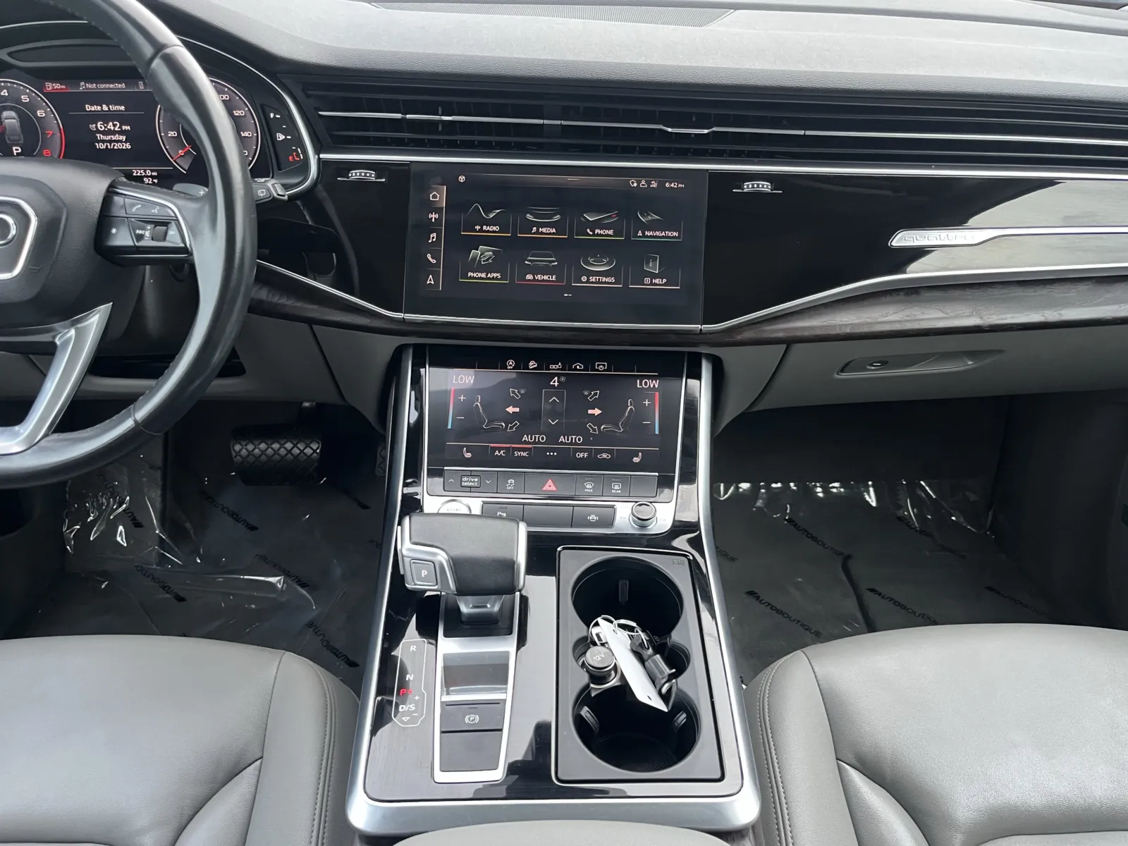 Audi Q7 photo 25