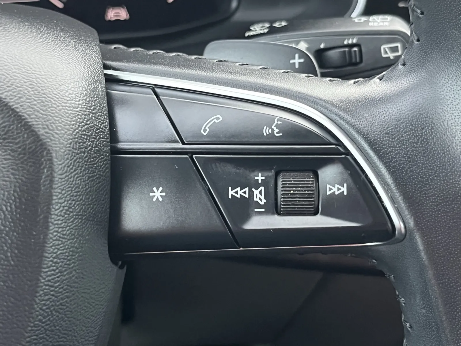 Audi Q7 photo 21
