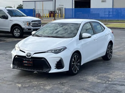 Photos of 2017 Toyota Corolla SE for sale in Alvin, TX at Auto Boutique Texas