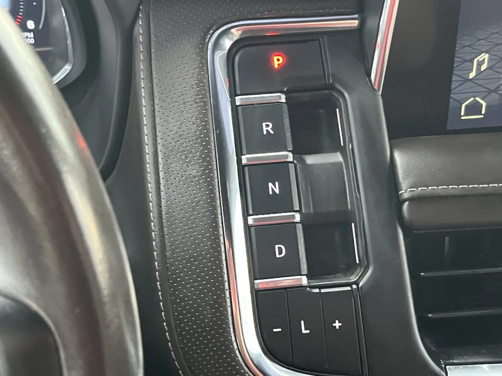 GMC Yukon photo 22
