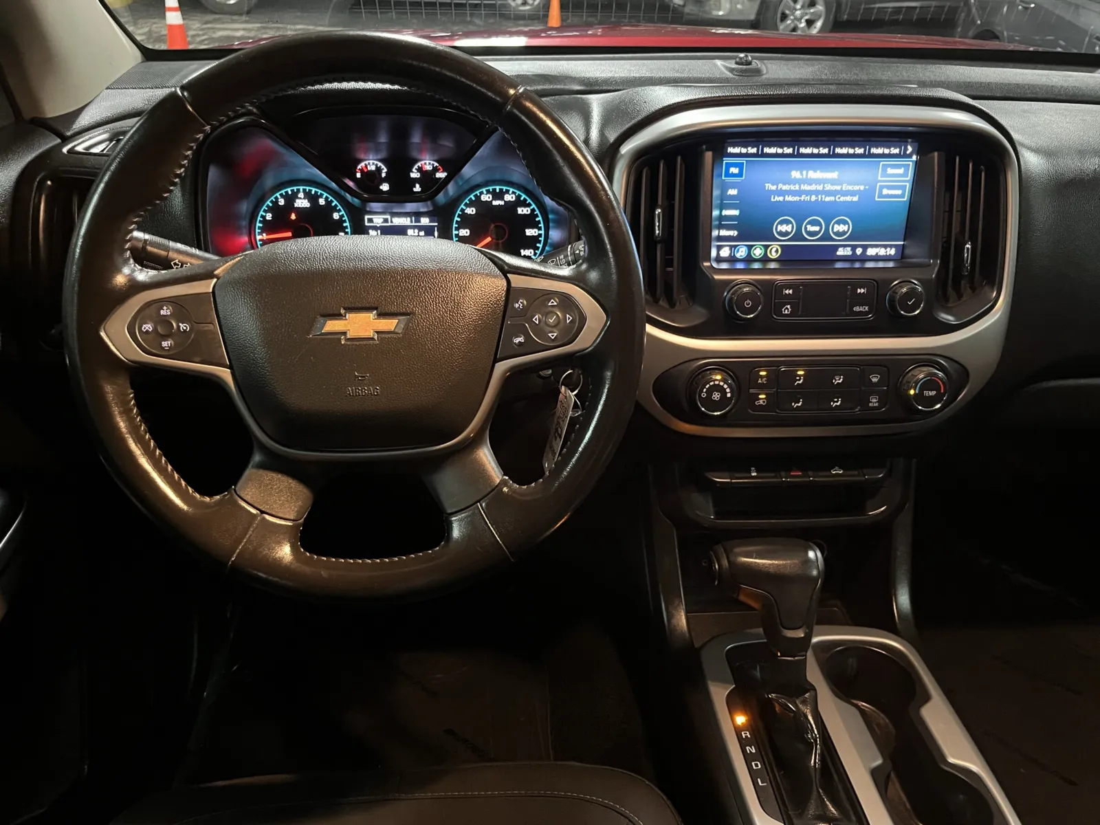 Chevrolet Colorado photo 14