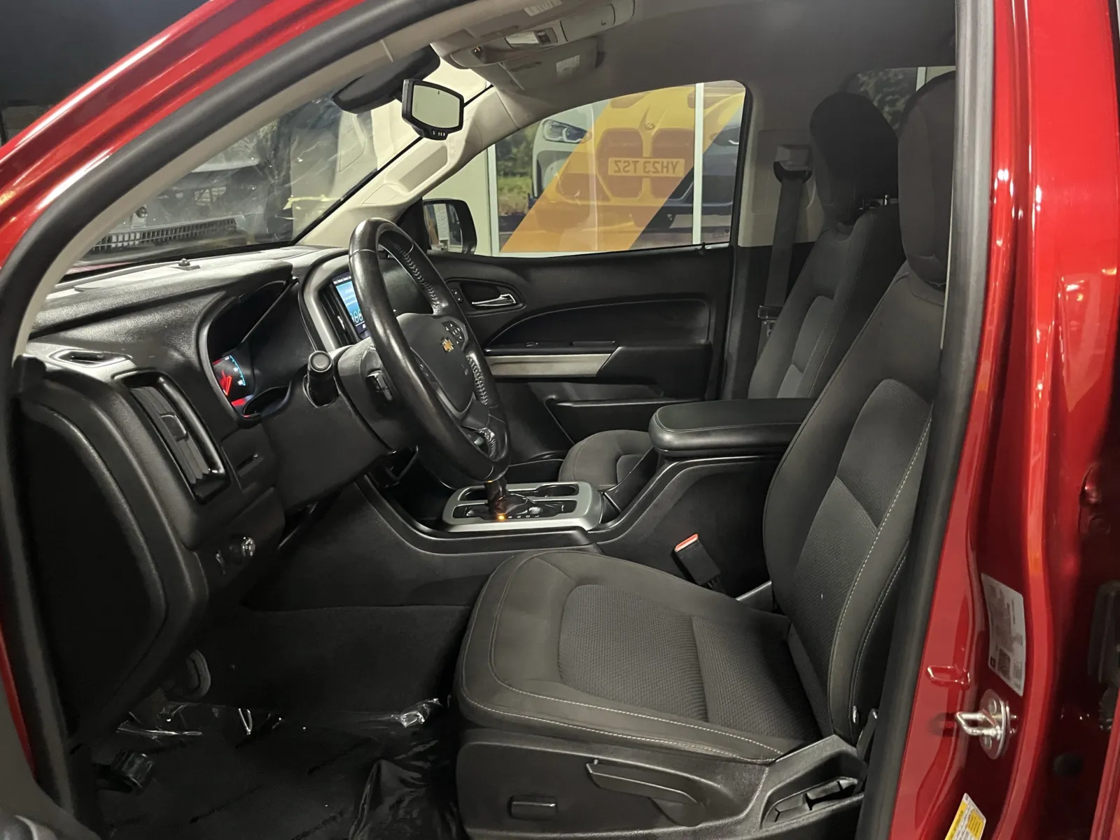 Chevrolet Colorado photo 22
