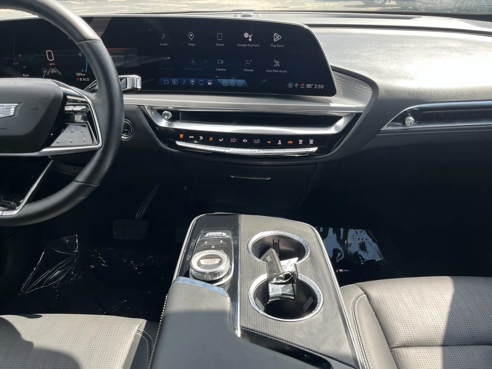 Cadillac Lyriq photo 21