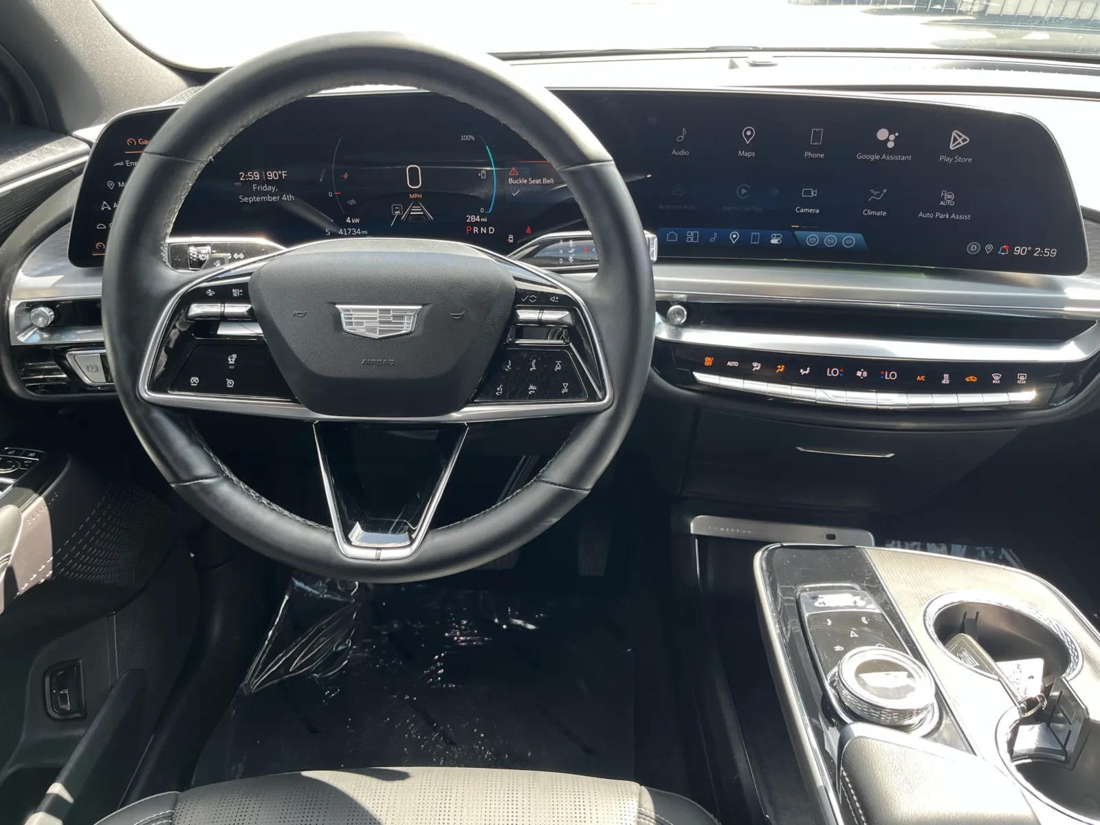 Cadillac Lyriq photo 15