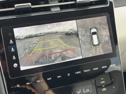 More photos of 2022 Hyundai Tucson Limited at Auto Boutique Texas, TX
