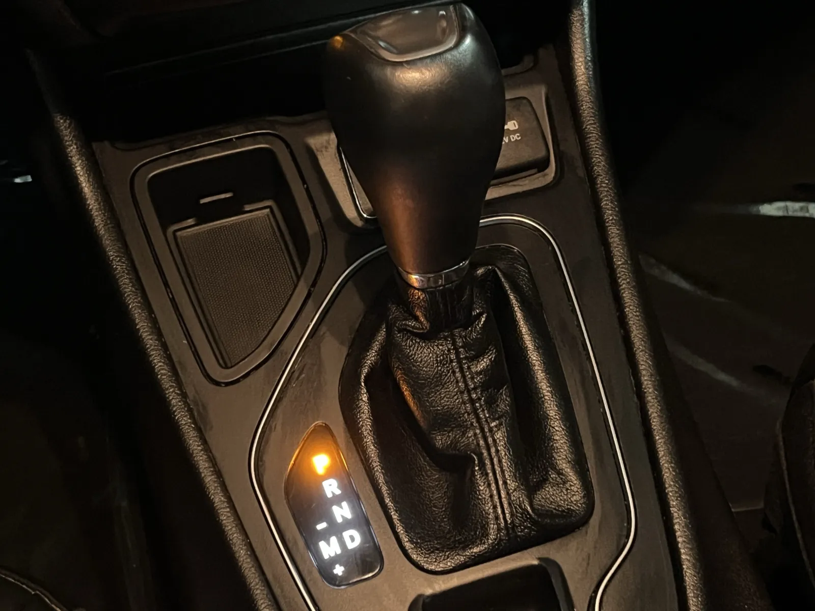 Jeep Cherokee photo 22