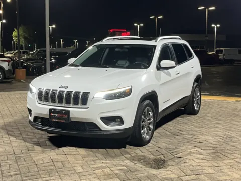 Photos of 2020 Jeep Cherokee Latitude Plus for sale in Alvin, TX at Auto Boutique Texas