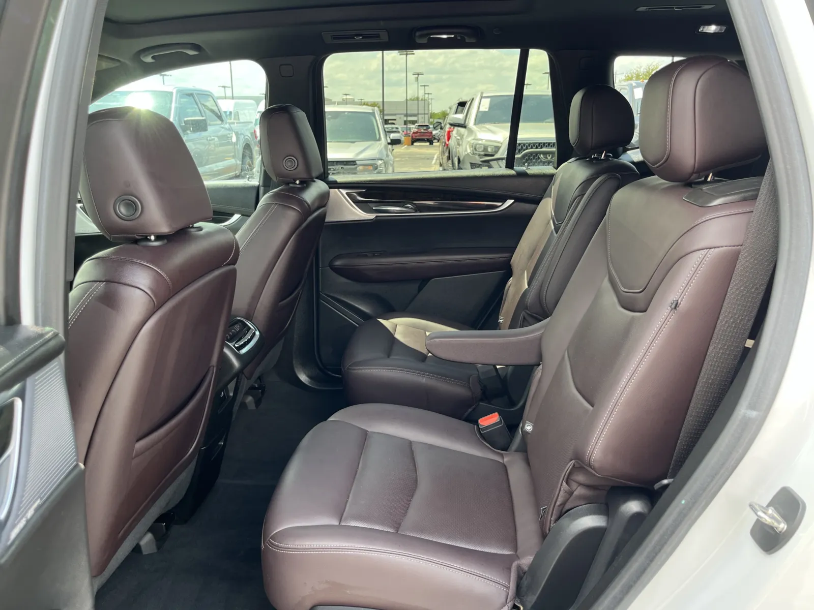 Cadillac XT6 photo 27
