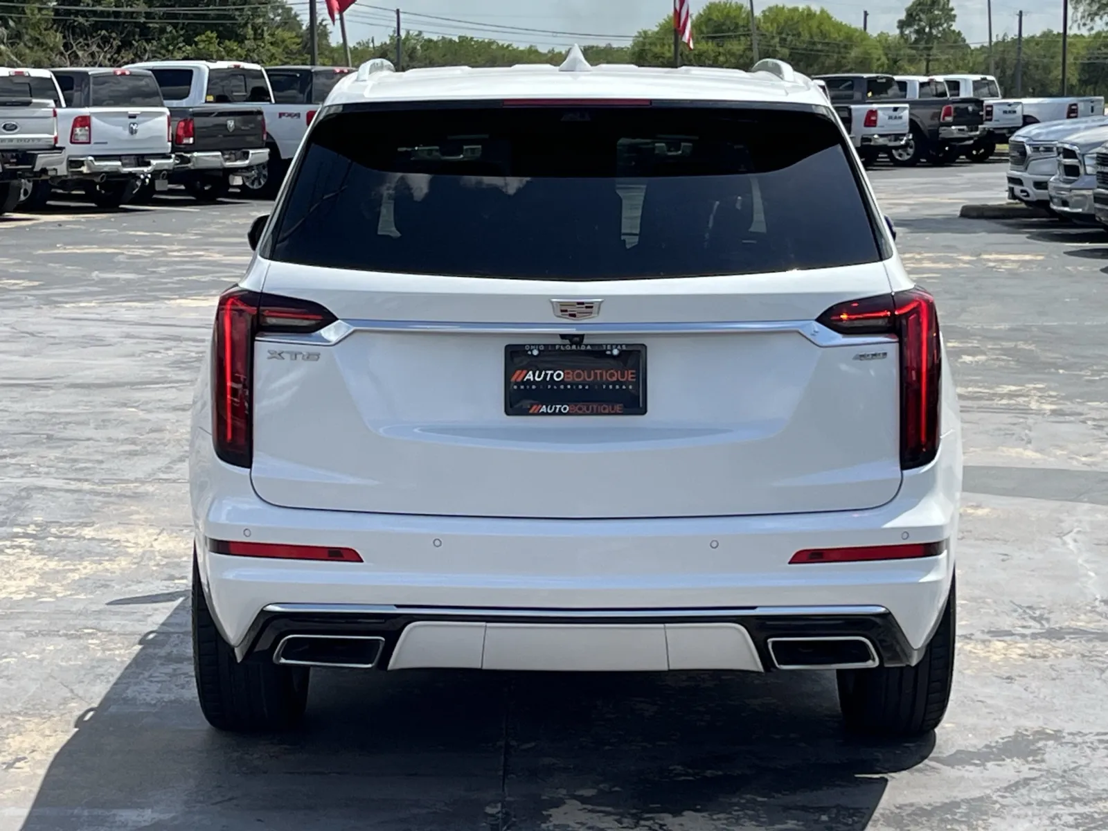 Cadillac XT6 photo 7