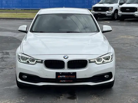 More photos of 2018 BMW 3 Series 320i at Auto Boutique Texas, TX