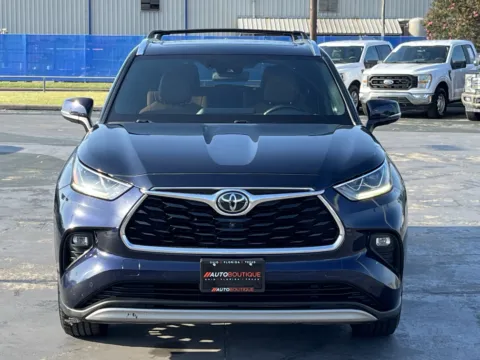 More photos of 2020 Toyota Highlander Platinum at Auto Boutique Texas, TX