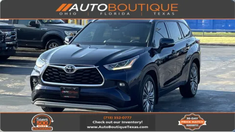 Blue 2020 Toyota Highlander Platinum for sale in Alvin, TX