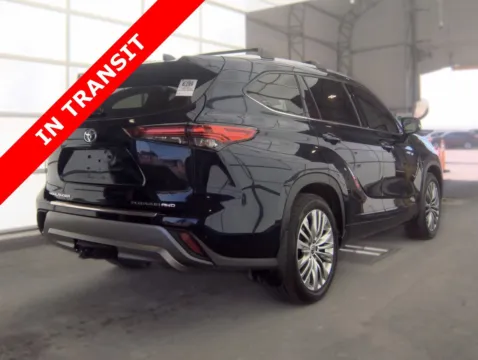 More photos of 2020 Toyota Highlander Platinum at Auto Boutique Texas, TX
