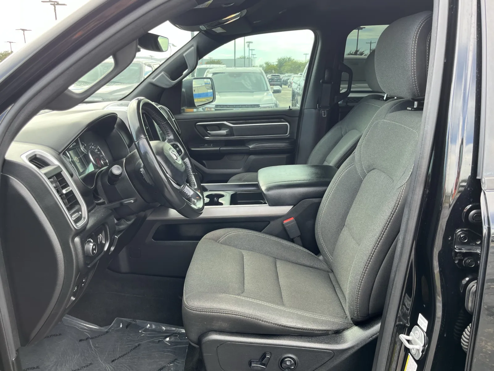 Ram 1500 photo 24