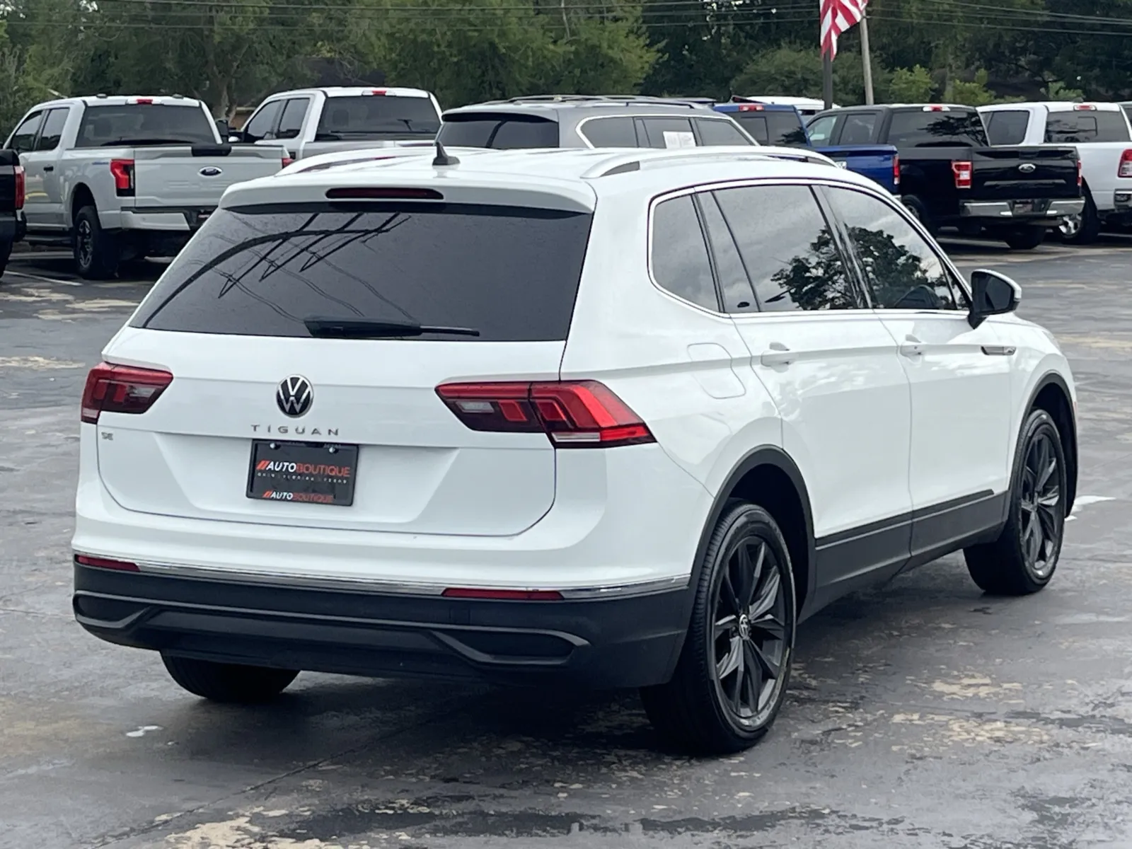 Volkswagen Tiguan photo 8