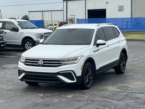 Photos of 2024 Volkswagen Tiguan SE for sale in Alvin, TX at Auto Boutique Texas