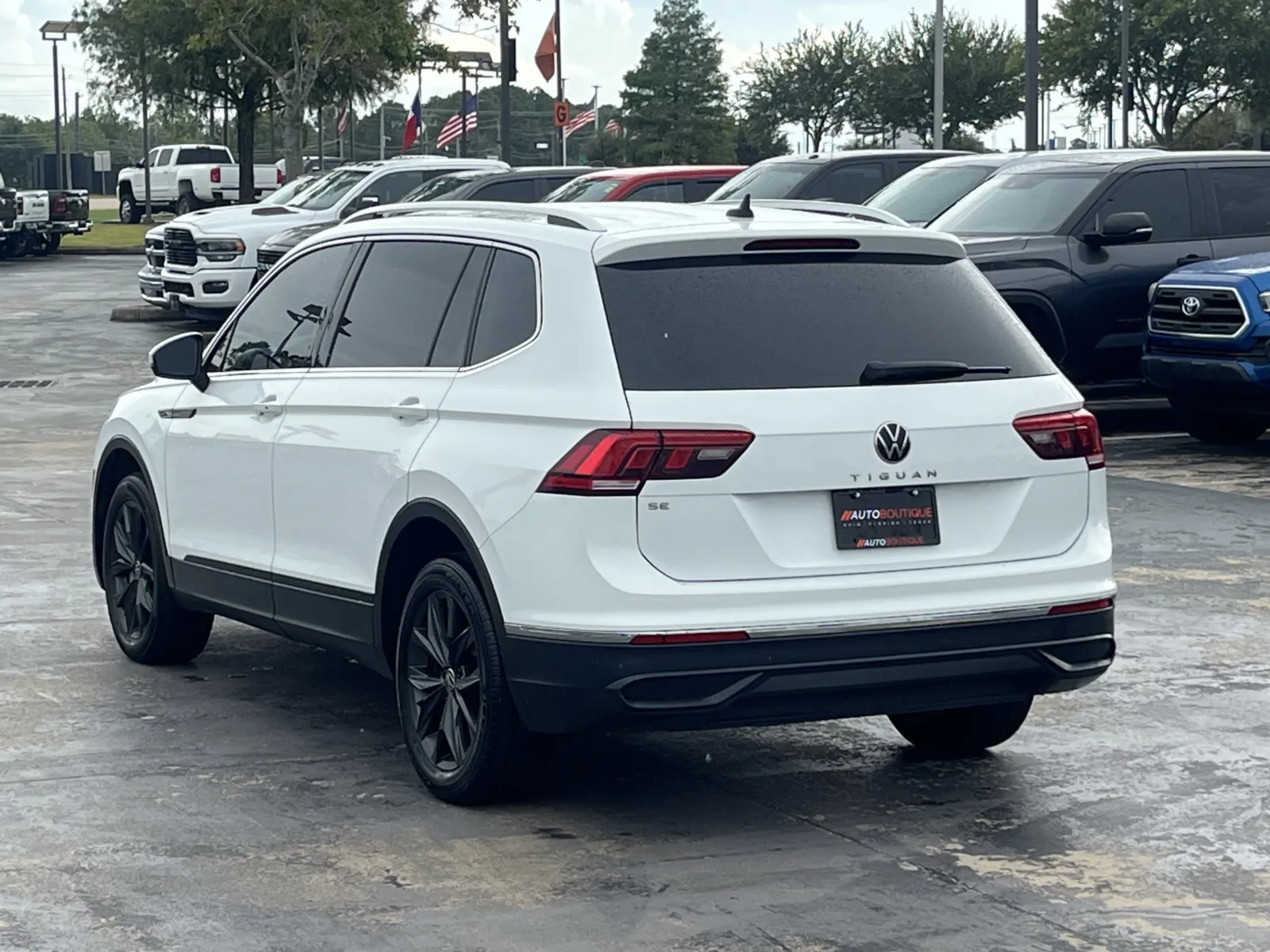 Volkswagen Tiguan photo 9