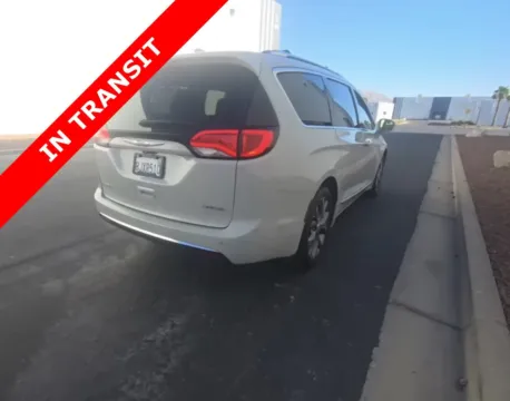 More photos of 2019 Chrysler Pacifica Limited at Auto Boutique Texas, TX