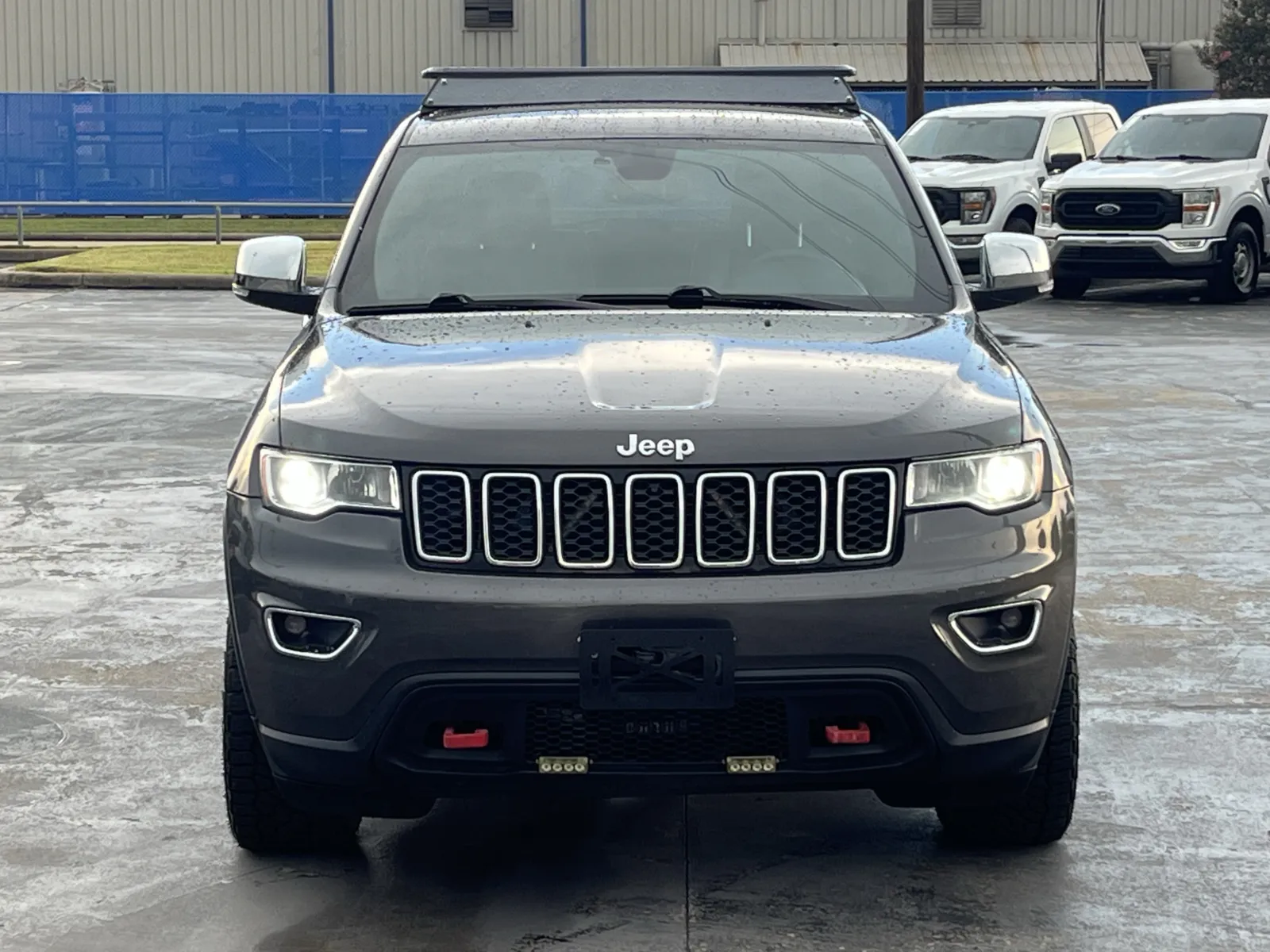Jeep Grand Cherokee photo 4