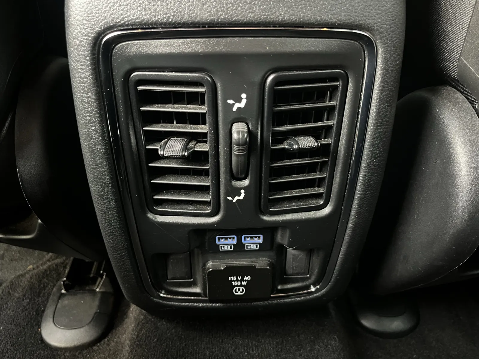 Jeep Grand Cherokee photo 26