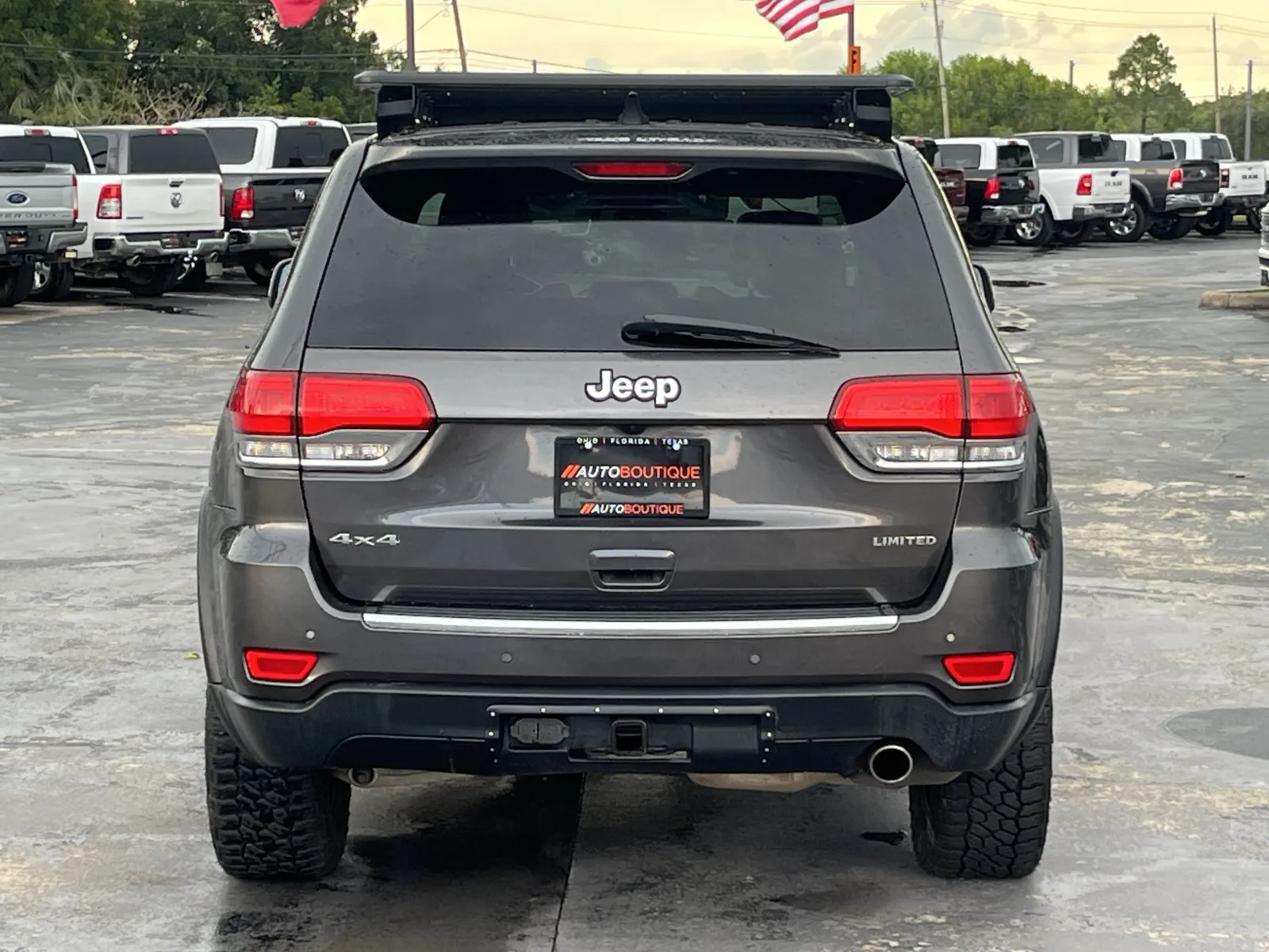 Jeep Grand Cherokee photo 7