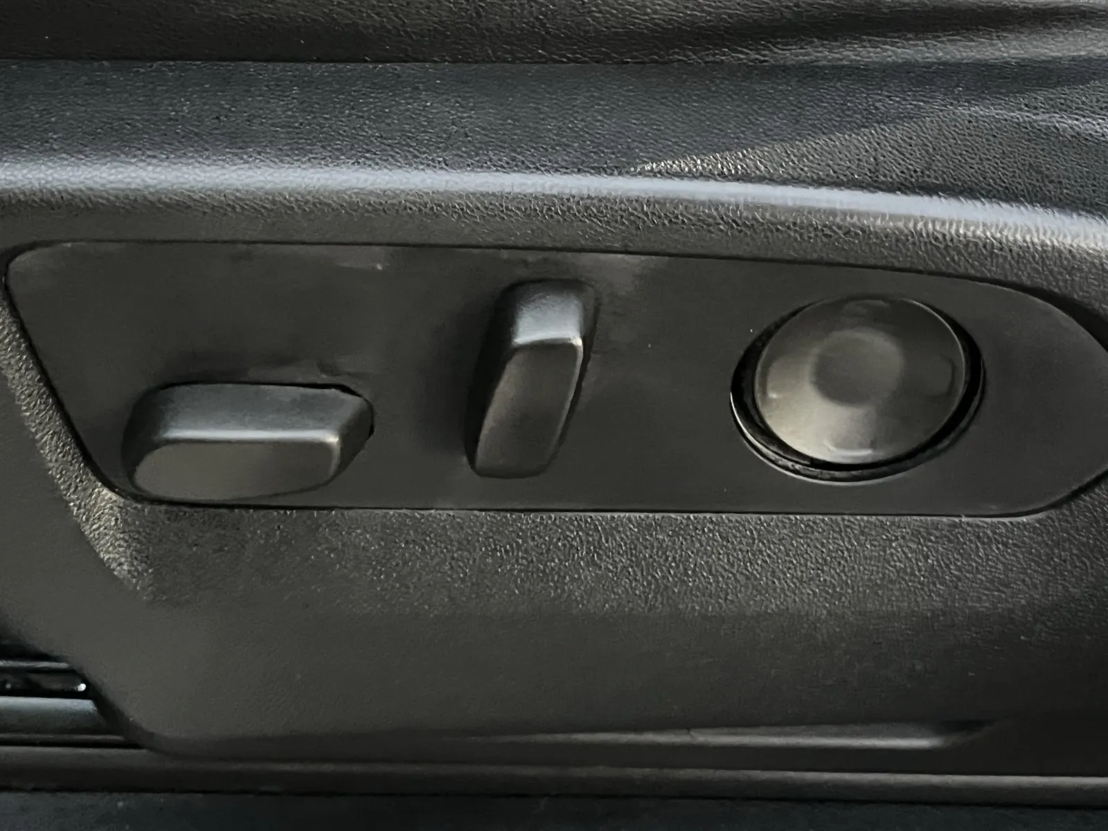 Chevrolet Tahoe photo 29