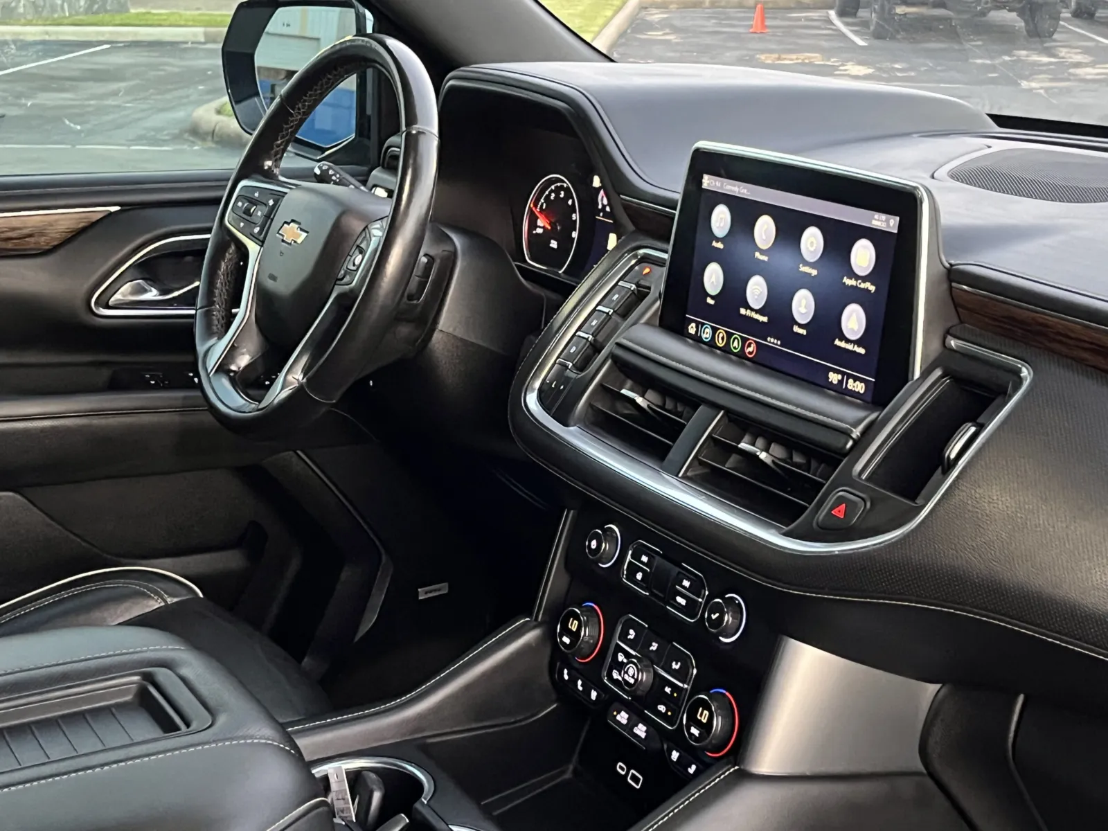 Chevrolet Tahoe photo 18