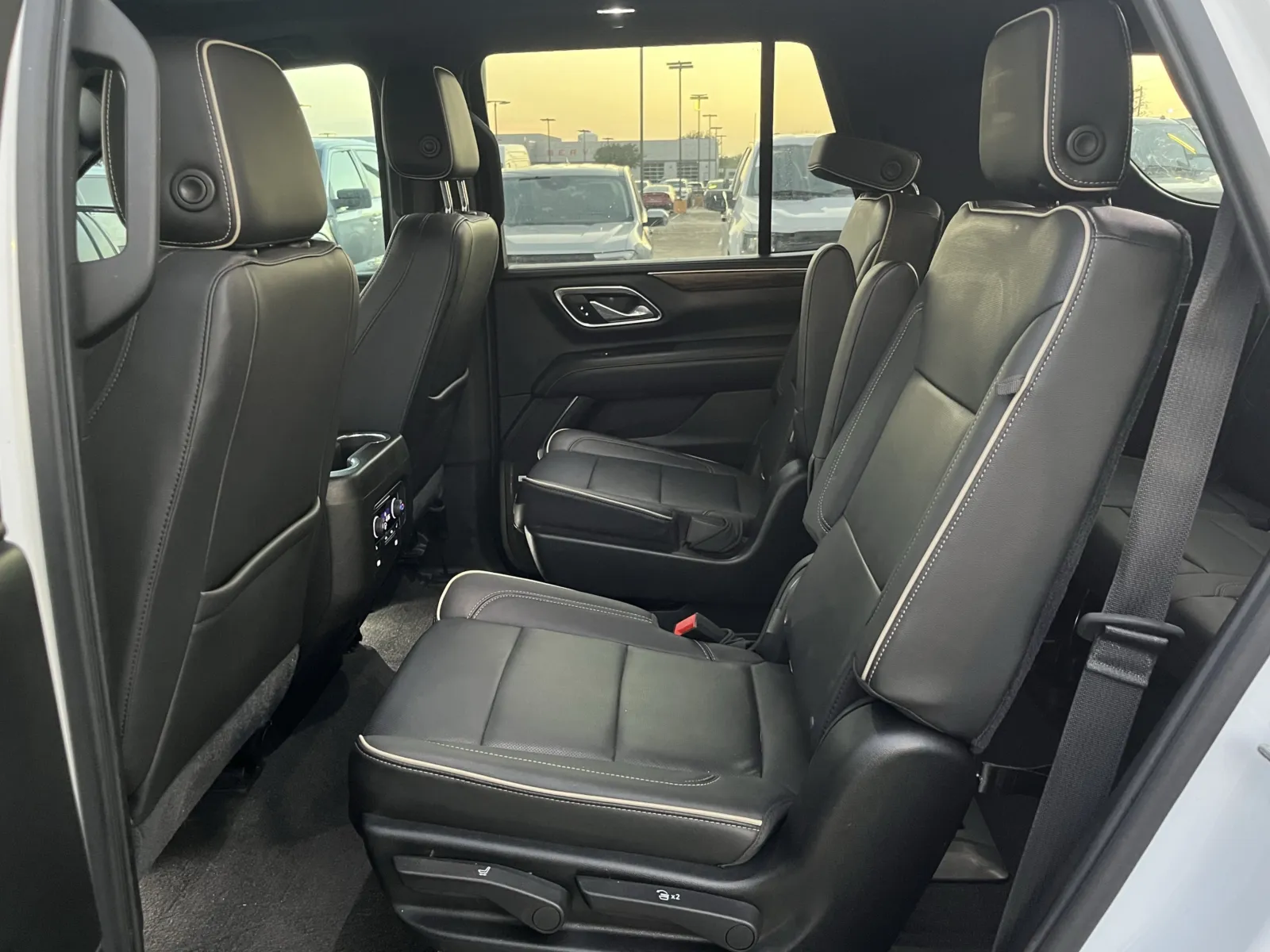 Chevrolet Tahoe photo 33