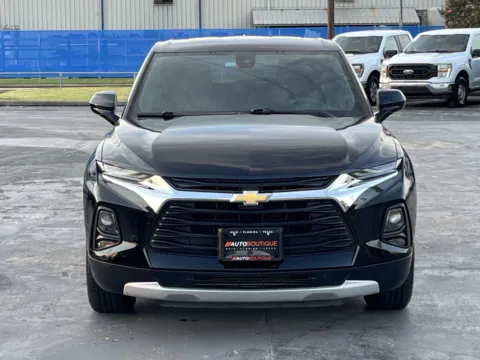 More photos of 2022 Chevrolet Blazer LT at Auto Boutique Texas, TX