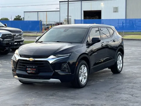 Photos of 2022 Chevrolet Blazer LT for sale in Alvin, TX at Auto Boutique Texas