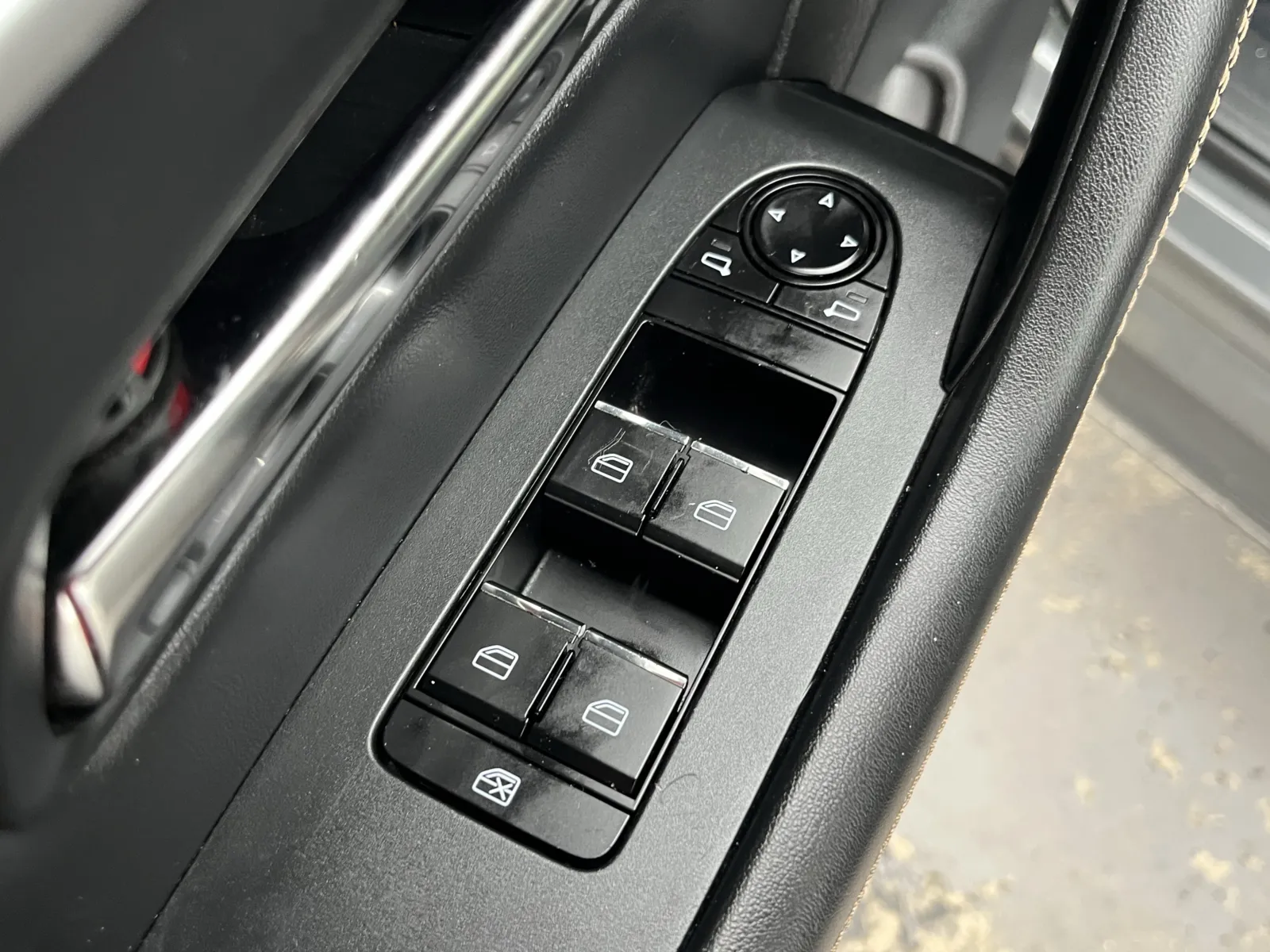 Mazda CX-90 photo 26