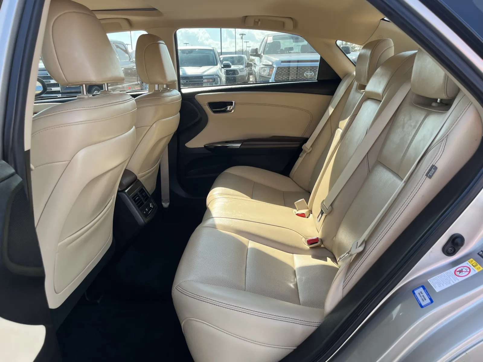 Toyota Avalon photo 30