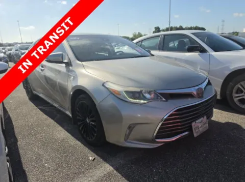 Another view of 2018 Toyota Avalon Limited for sale in Alvin, TX at Auto Boutique Texas