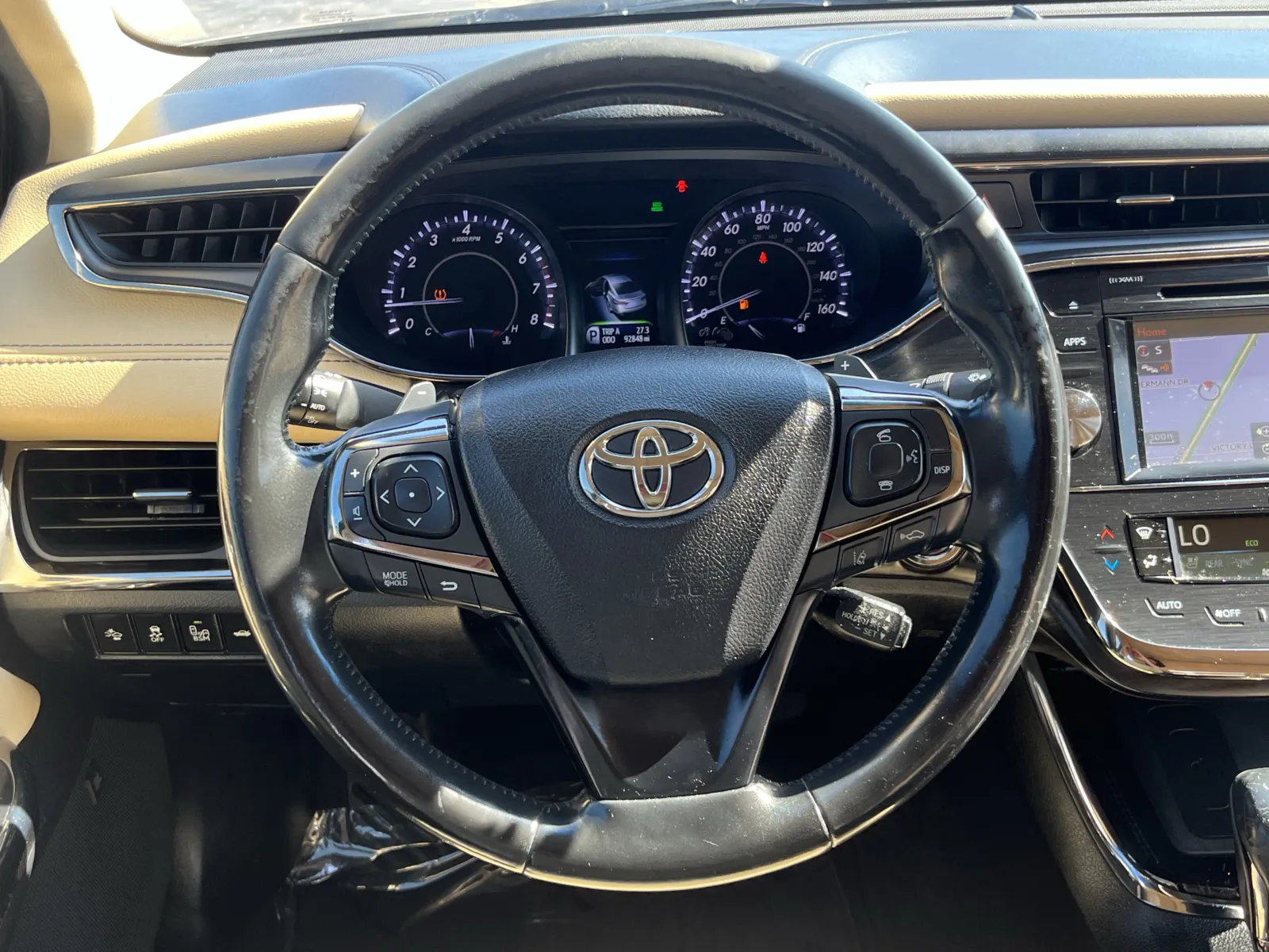 Toyota Avalon photo 18