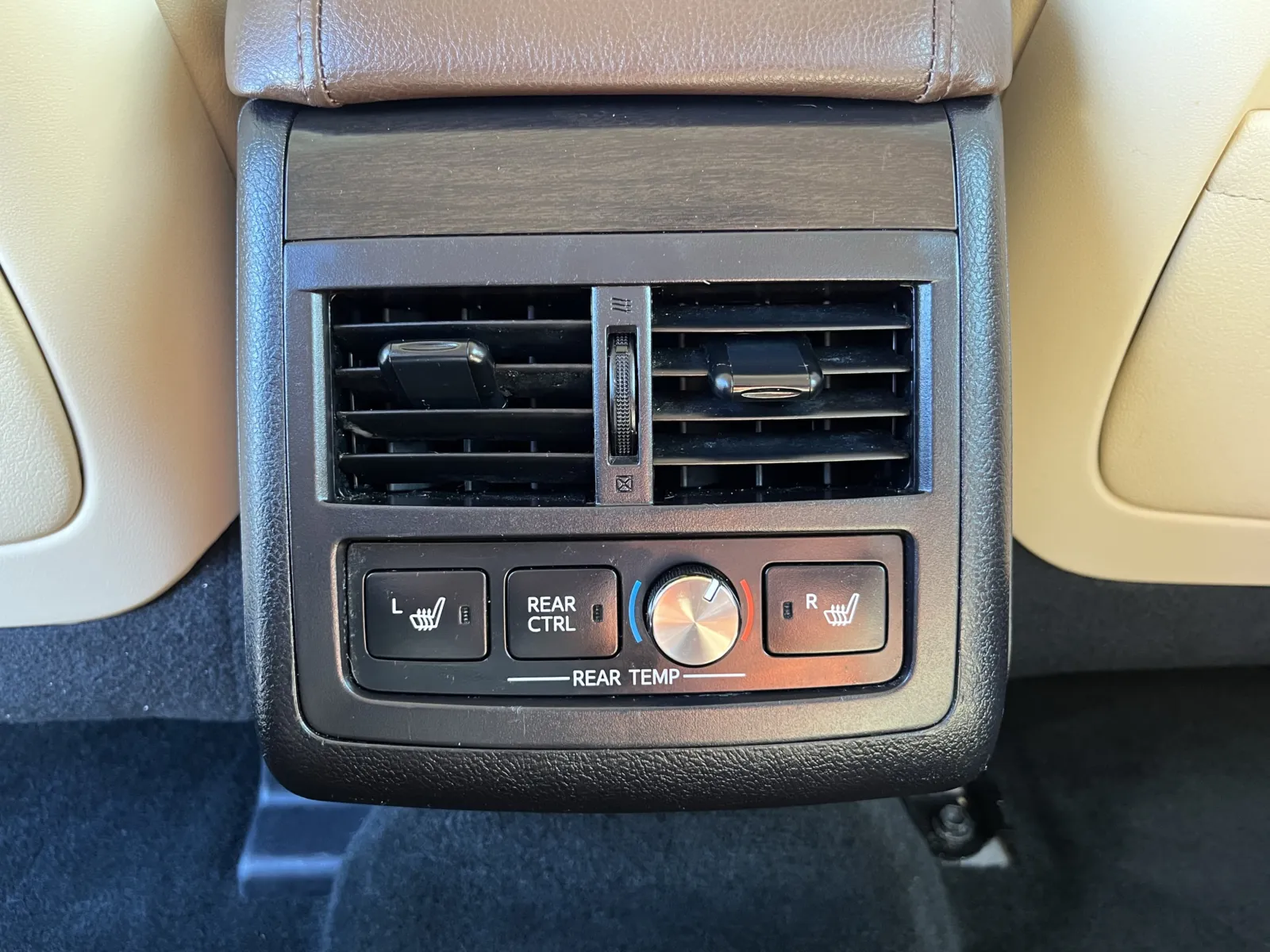 Toyota Avalon photo 27
