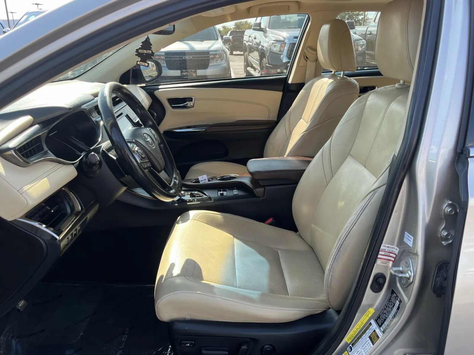 Toyota Avalon photo 28