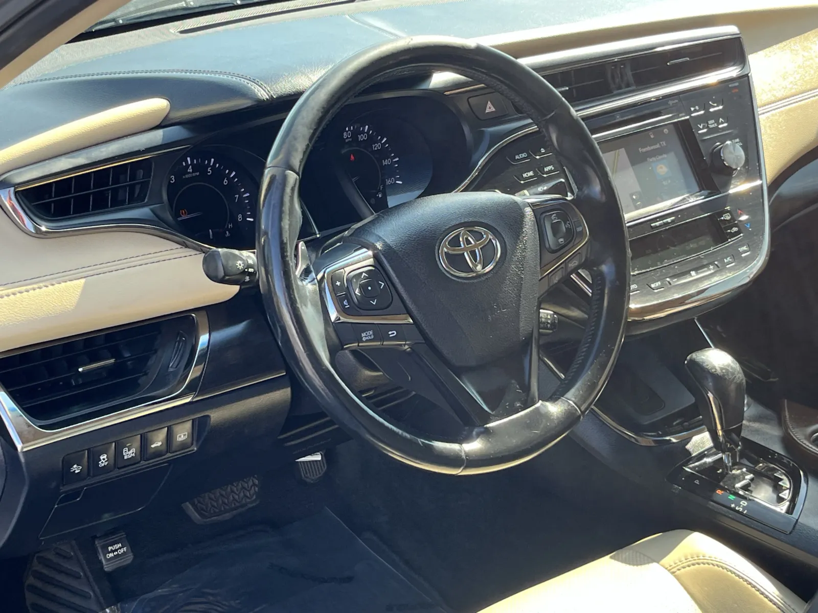 Toyota Avalon photo 15