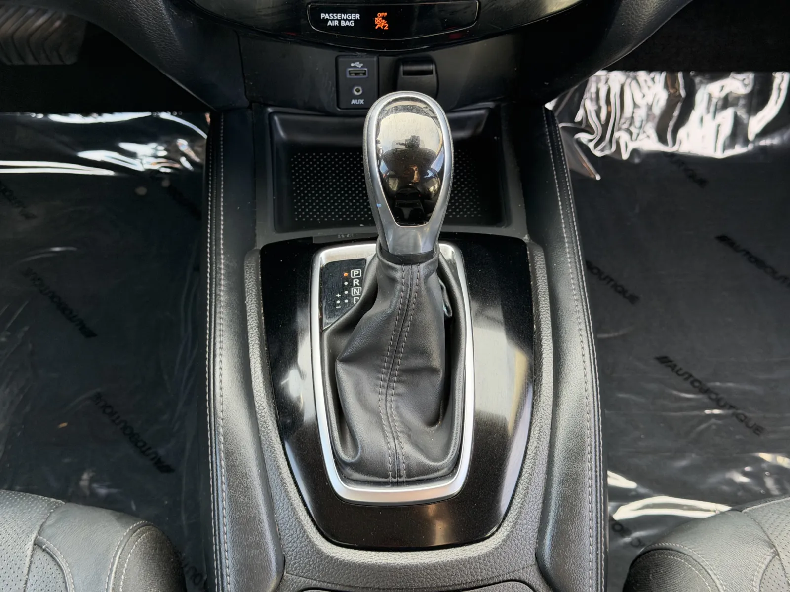 Nissan Rogue photo 22