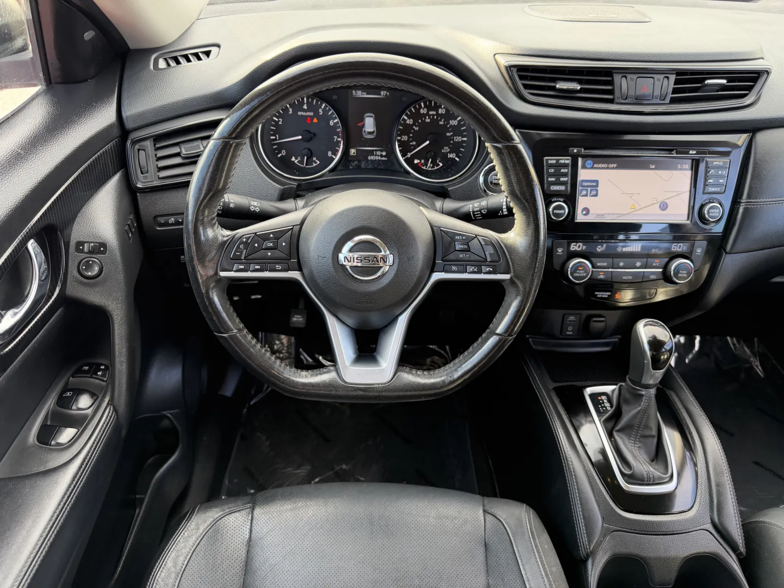 Nissan Rogue photo 20