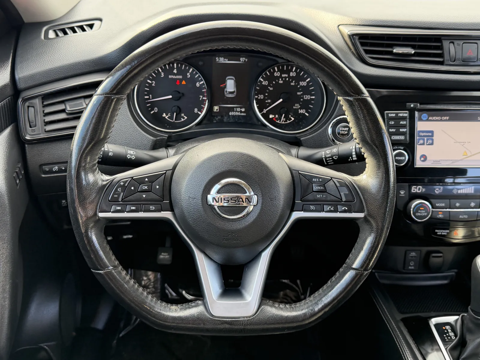 Nissan Rogue photo 6