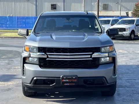 More photos of 2020 Chevrolet Silverado 1500 Custom at Auto Boutique Texas, TX