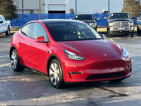 Another view of 2022 Tesla Model Y Long Range for sale in Alvin, TX at Auto Boutique Texas