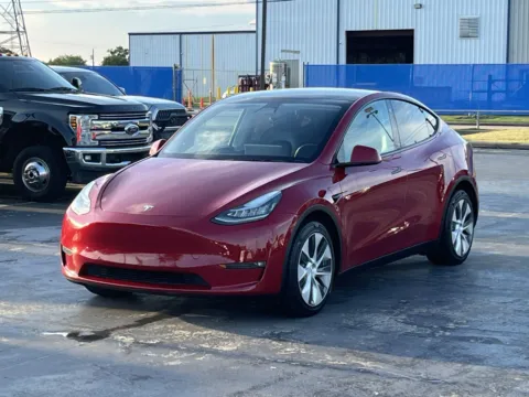 Photos of 2022 Tesla Model Y Long Range for sale in Alvin, TX at Auto Boutique Texas
