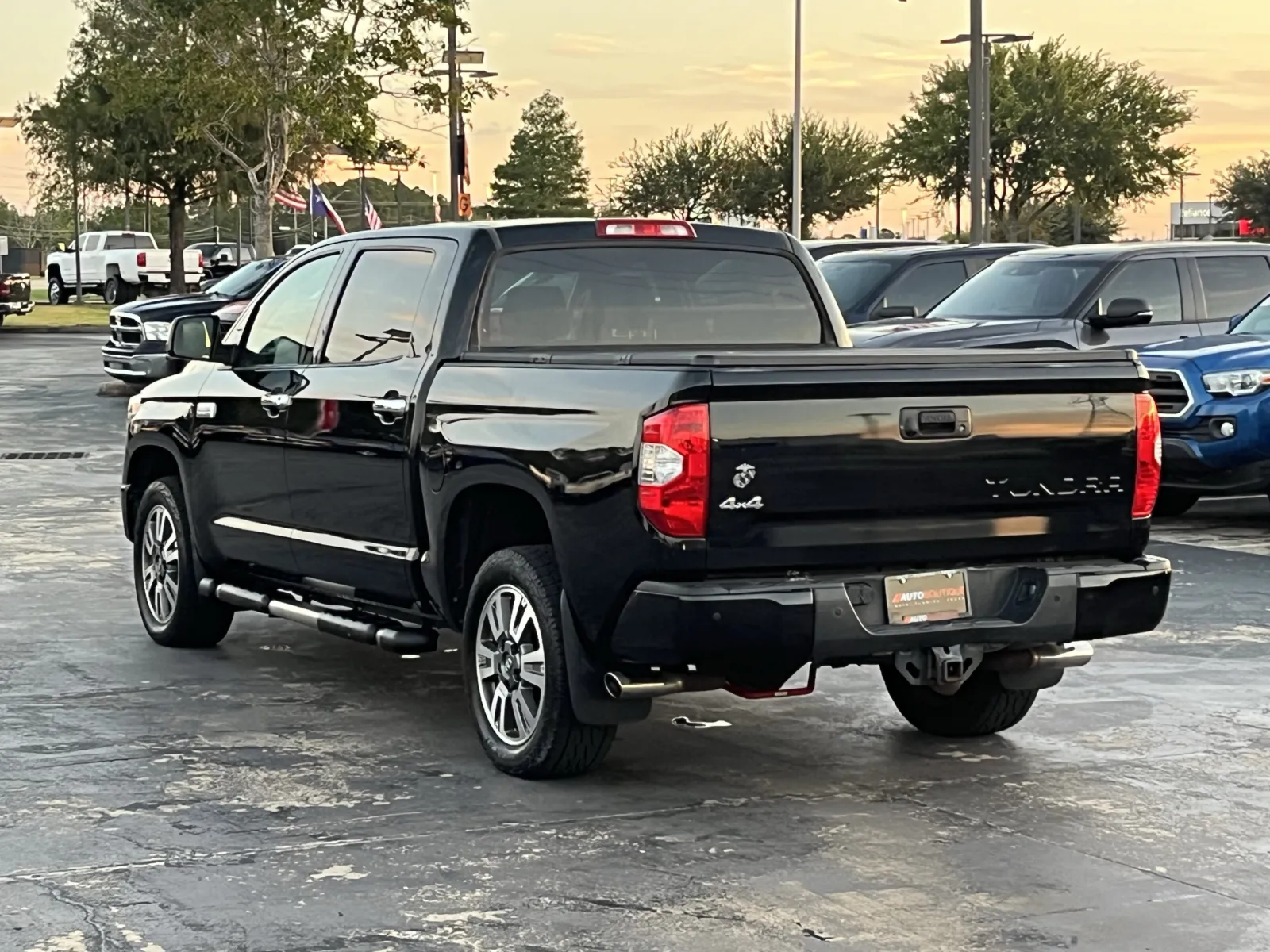 Toyota Tundra photo 10