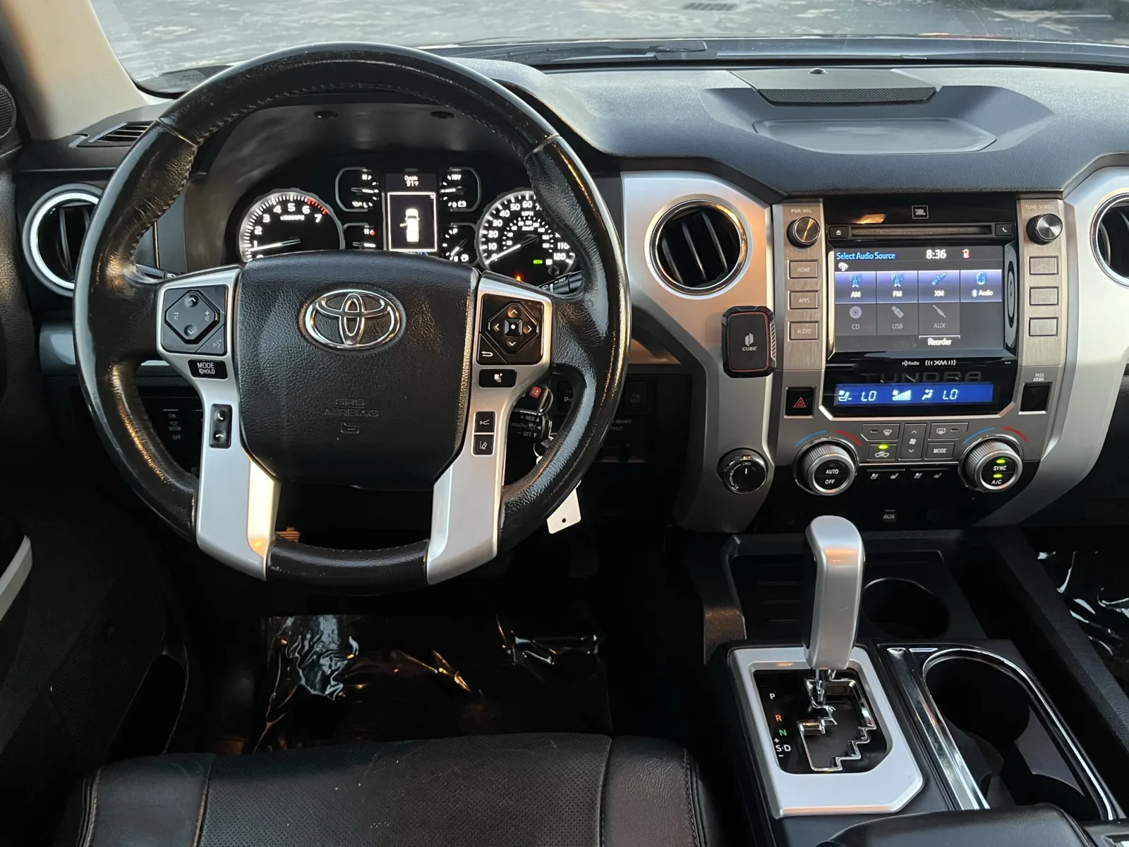 Toyota Tundra photo 15