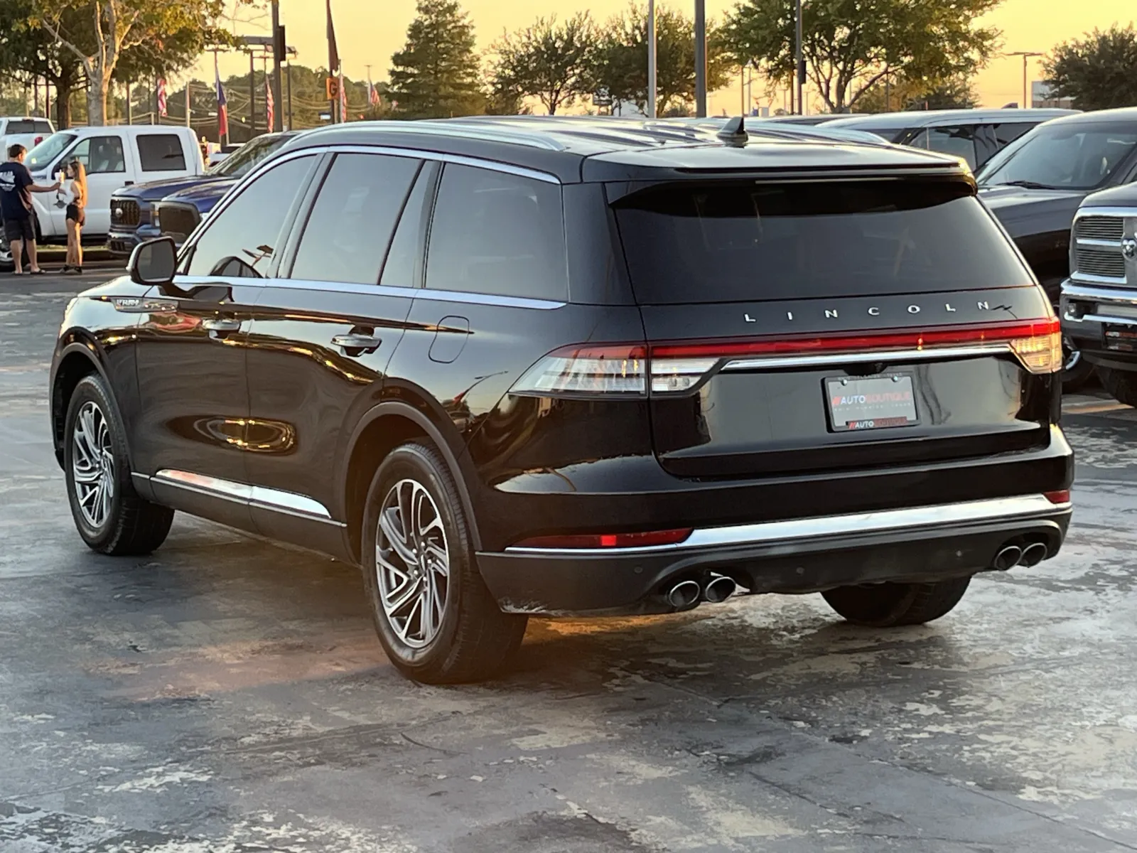 Lincoln Aviator photo 9