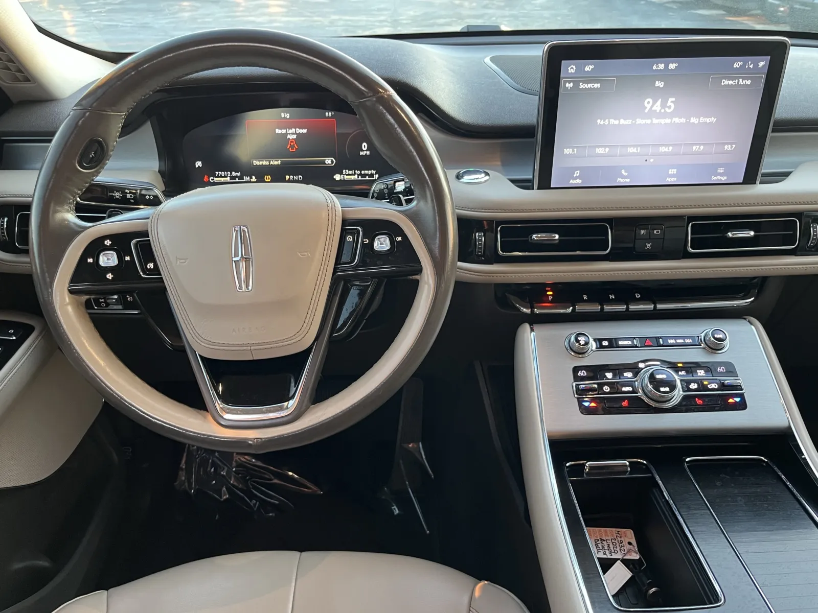 Lincoln Aviator photo 14